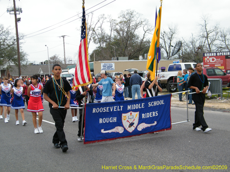 Krewe-of-Rhea-2009-Metairie-Mardi-Gras-Harriet-Cross-7780