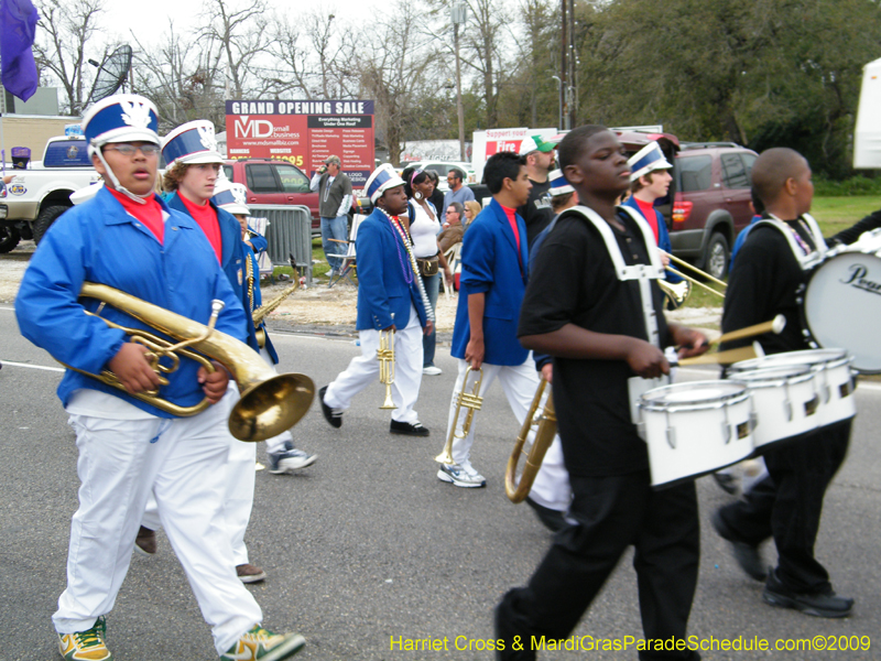 Krewe-of-Rhea-2009-Metairie-Mardi-Gras-Harriet-Cross-7783