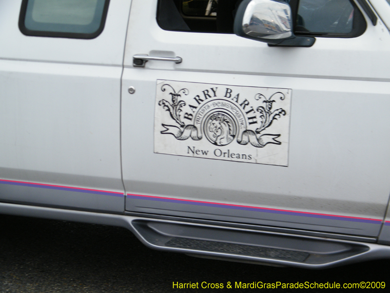 Krewe-of-Rhea-2009-Metairie-Mardi-Gras-Harriet-Cross-7799