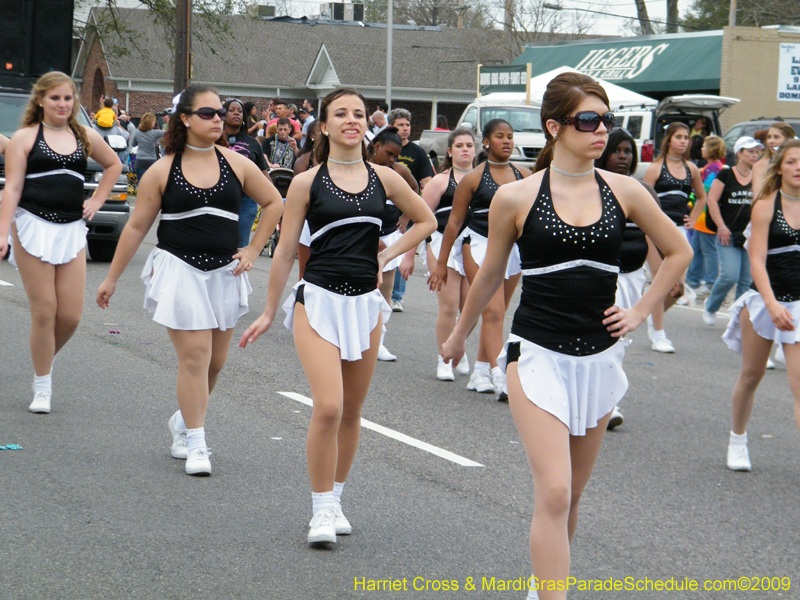Krewe-of-Rhea-2009-Metairie-Mardi-Gras-Harriet-Cross-7803