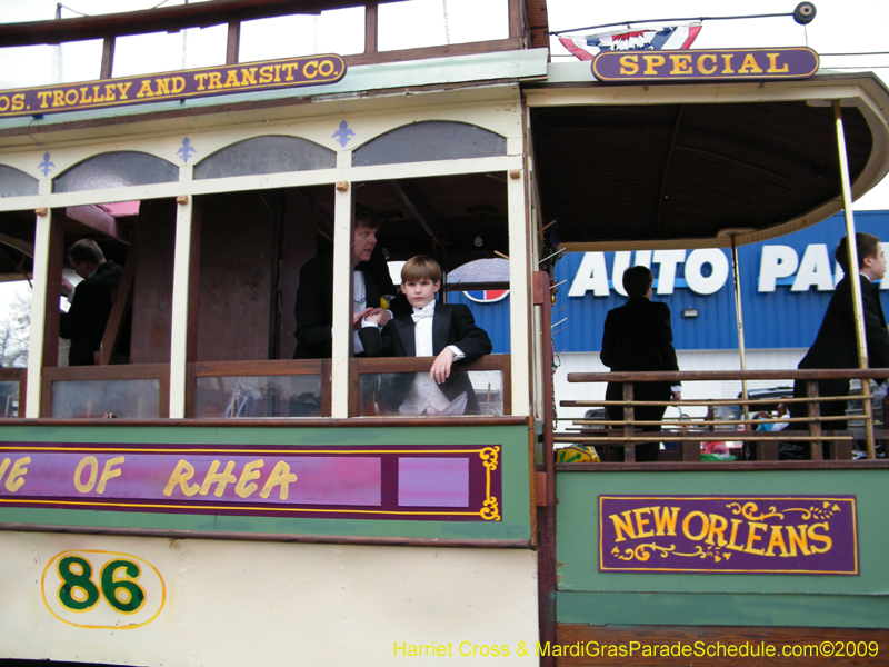 Krewe-of-Rhea-2009-Metairie-Mardi-Gras-Harriet-Cross-7815