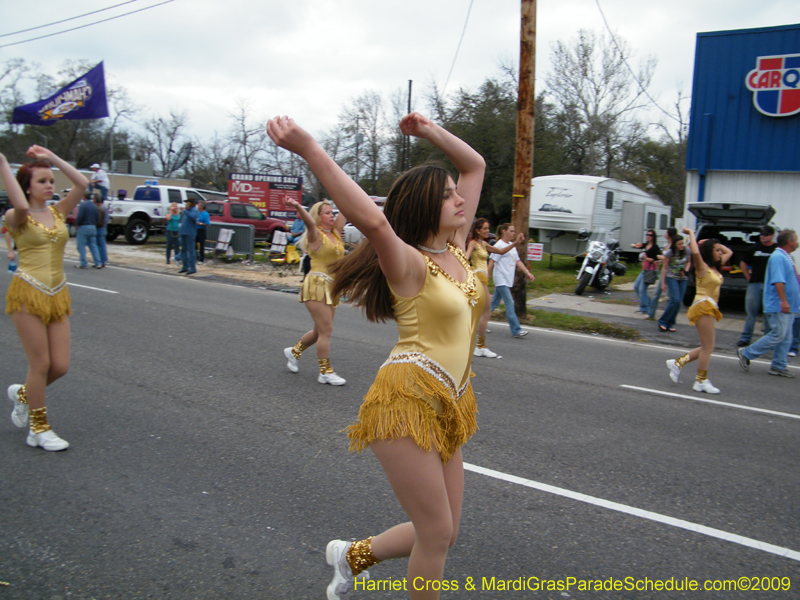 Krewe-of-Rhea-2009-Metairie-Mardi-Gras-Harriet-Cross-7828