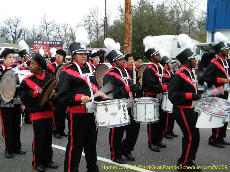 Krewe-of-Rhea-2009-Metairie-Mardi-Gras-Harriet-Cross-7835