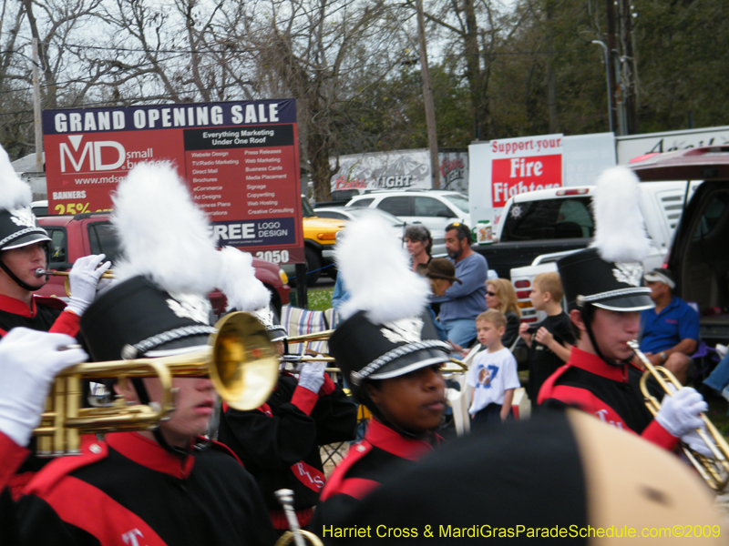 Krewe-of-Rhea-2009-Metairie-Mardi-Gras-Harriet-Cross-7838