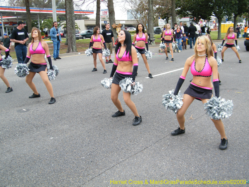 Krewe-of-Rhea-2009-Metairie-Mardi-Gras-Harriet-Cross-7846
