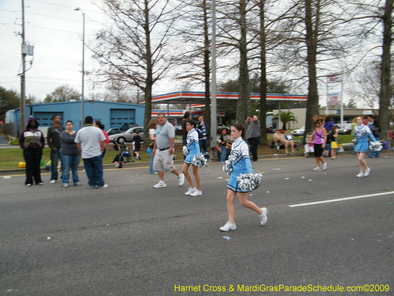 Krewe-of-Rhea-2009-Metairie-Mardi-Gras-Harriet-Cross-7942
