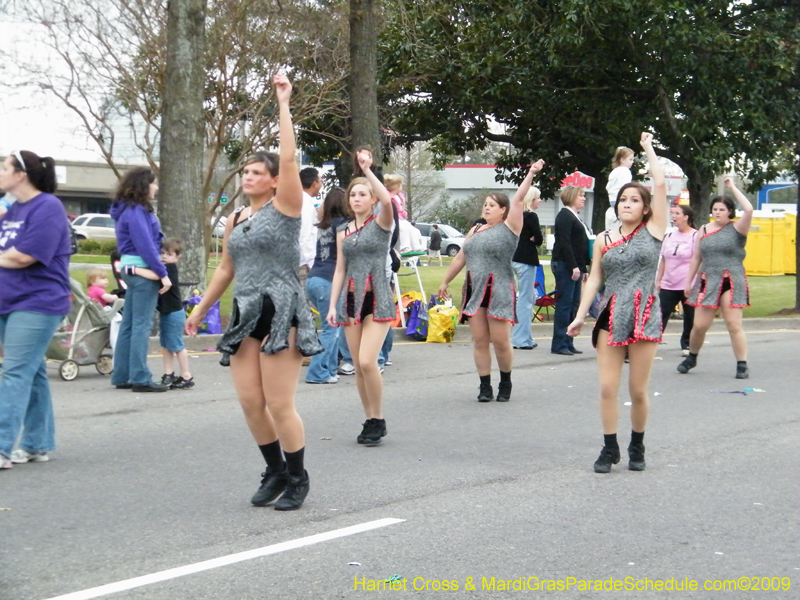 Krewe-of-Rhea-2009-Metairie-Mardi-Gras-Harriet-Cross-7957