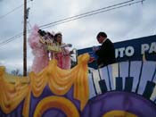 Krewe-of-Rhea-2009-Metairie-Mardi-Gras-Harriet-Cross-7831