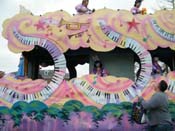 Krewe-of-Rhea-2009-Metairie-Mardi-Gras-Harriet-Cross-7954