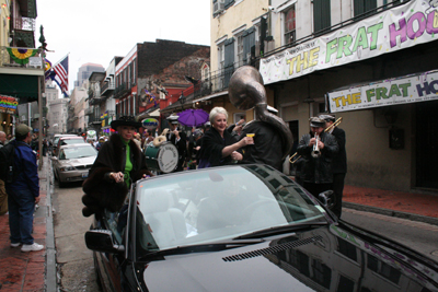 Mardi-Gras-2008-Shangri-la- Stroll-French-Quarter-5179
