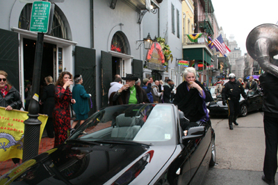 Mardi-Gras-2008-Shangri-la- Stroll-French-Quarter-5184