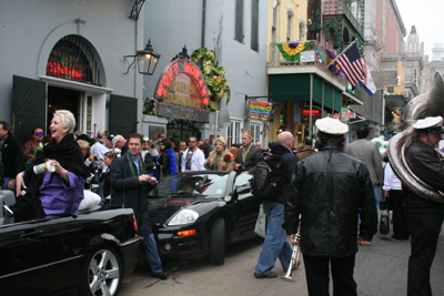 Mardi-Gras-2008-Shangri-la- Stroll-French-Quarter-5202