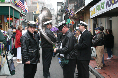 Mardi-Gras-2008-Shangri-la- Stroll-French-Quarter-5204