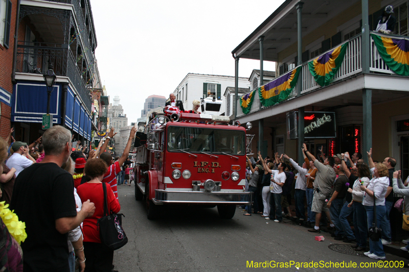 2009-Mystic-Krewe-of-Shangri-LA-French-Quarter-New-Orleans-Mardi-Gras-0408