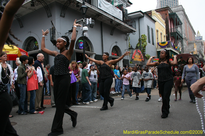 2009-Mystic-Krewe-of-Shangri-LA-French-Quarter-New-Orleans-Mardi-Gras-0428