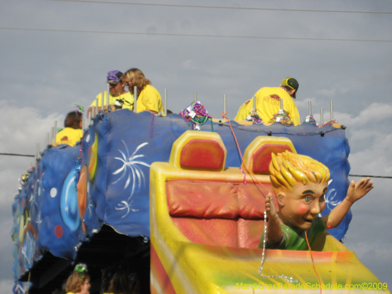 Krewe-of-Slidellians-Mardi-Gras-Slidell-2009-0219