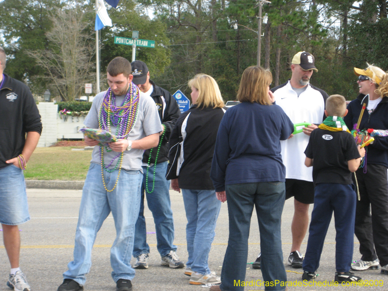 Krewe-of-Slidellians-Mardi-Gras-Slidell-2009-0221