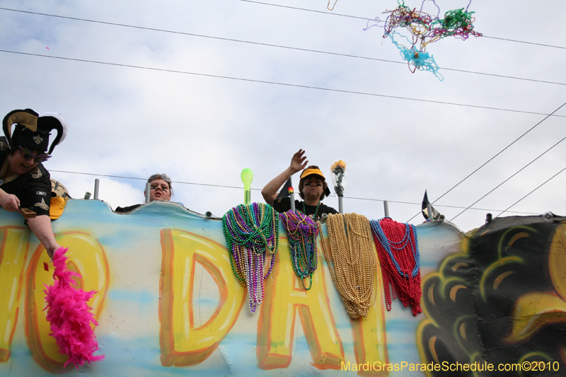 Krewe-of-Slidellians-2010-Mardi-Gras-1402
