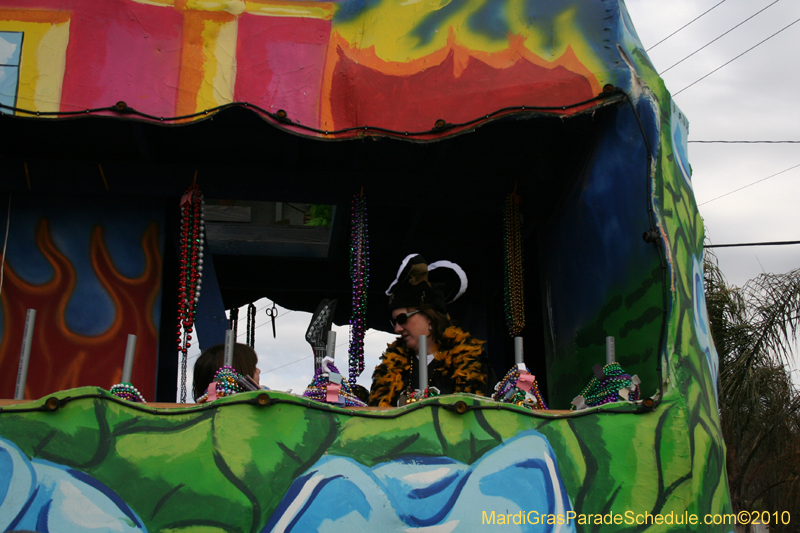 Krewe-of-Slidellians-2010-Mardi-Gras-1434