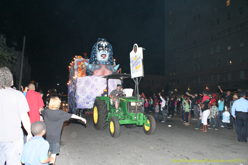 Knights-of-Sparta-2011-0104