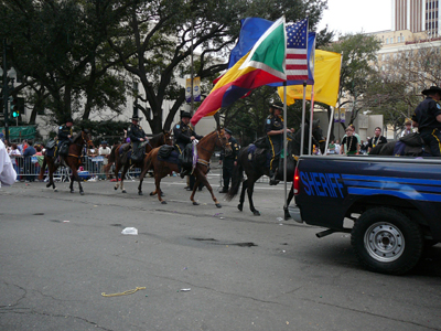 2008-Krewe-of-Thoth-New-Orleans-Mardi-Gras-Parade-300095