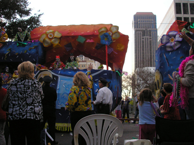 2008-Krewe-of-Thoth-New-Orleans-Mardi-Gras-Parade-30012