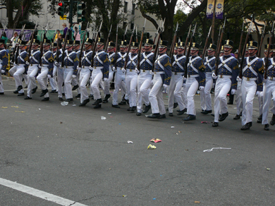 2008-Krewe-of-Thoth-New-Orleans-Mardi-Gras-Parade-300177