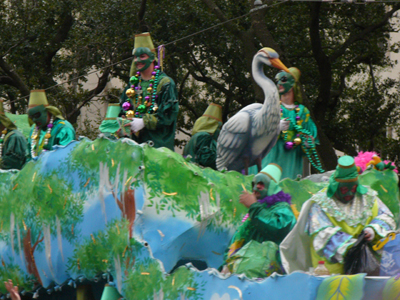 2008-Krewe-of-Thoth-New-Orleans-Mardi-Gras-Parade-300328