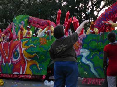 2008-Krewe-of-Thoth-New-Orleans-Mardi-Gras-Parade-300335