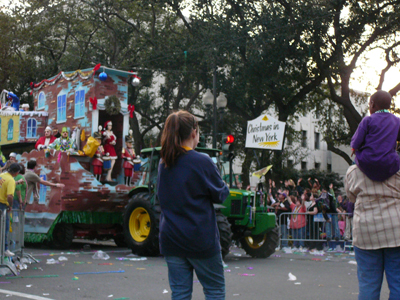 2008-Krewe-of-Thoth-New-Orleans-Mardi-Gras-Parade-300371