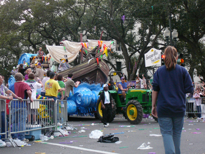 2008-Krewe-of-Thoth-New-Orleans-Mardi-Gras-Parade-300381