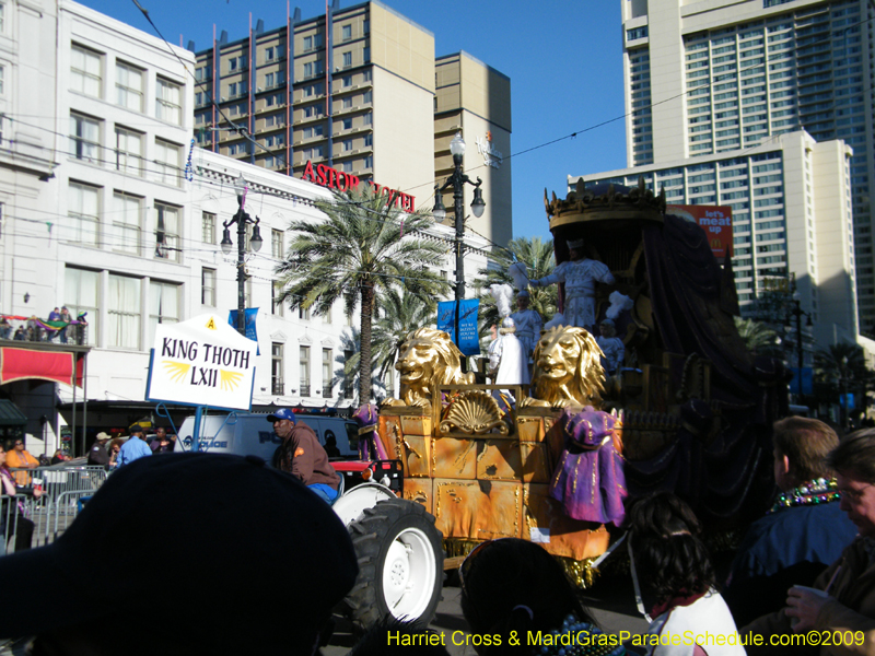 Krewe-of-Thoth-presents-Thoths-Aquatic-Adventures-2009-Mardi-Gras-New-Orleans-9332
