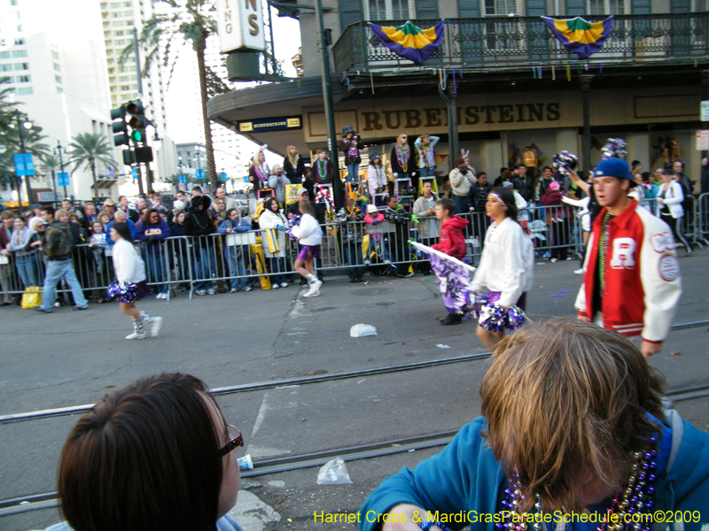Krewe-of-Thoth-presents-Thoths-Aquatic-Adventures-2009-Mardi-Gras-New-Orleans-9357