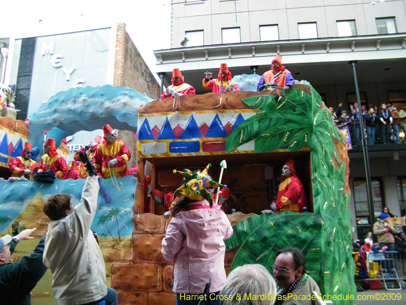 Krewe-of-Thoth-presents-Thoths-Aquatic-Adventures-2009-Mardi-Gras-New-Orleans-9375