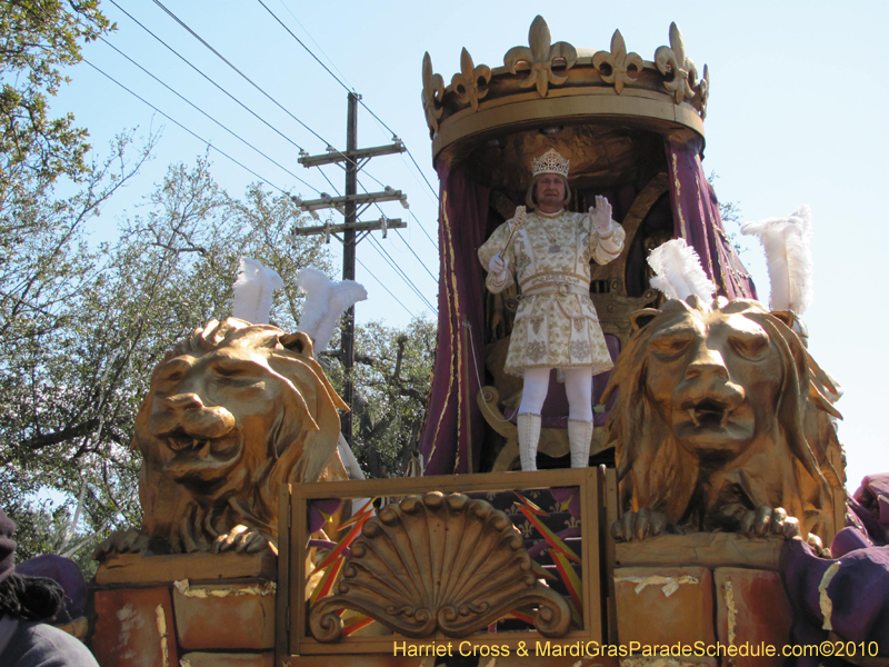 Krewe-of-Thoth-2010-Mardi-Gras-New-Orleans-0925