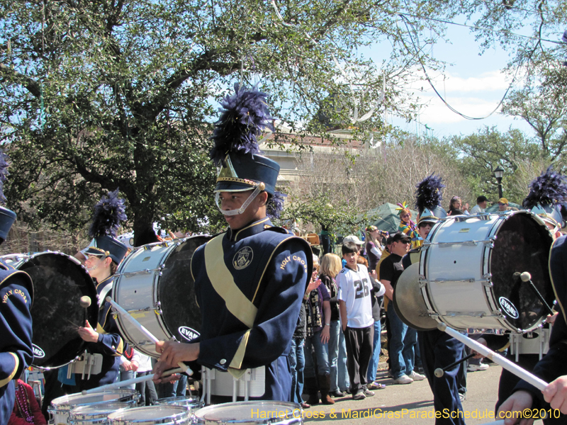 Krewe-of-Thoth-2010-Mardi-Gras-New-Orleans-0932