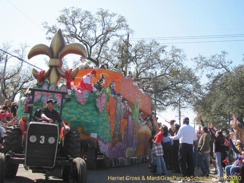 Krewe-of-Thoth-2010-Mardi-Gras-New-Orleans-0955