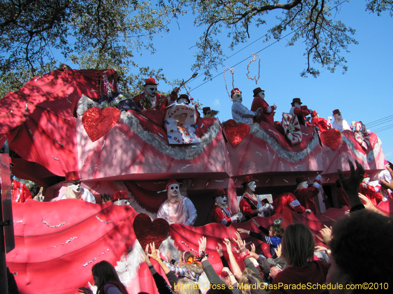 Krewe-of-Thoth-2010-Mardi-Gras-New-Orleans-1069