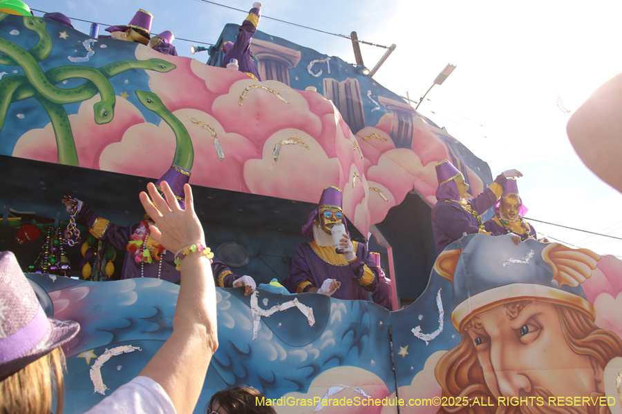 Krewe-of-Thoth-2025-1933