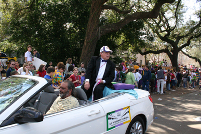 Krewe-of-Tucks-2008-New-Orleans-Mardi-Gras-Parade-0430