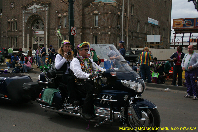 2009-Krewe-of-Tucks-presents-Cone-of-Horror-Tucks-The-Mother-of-all-Parades-Mardi-Gras-New-Orleans-0302