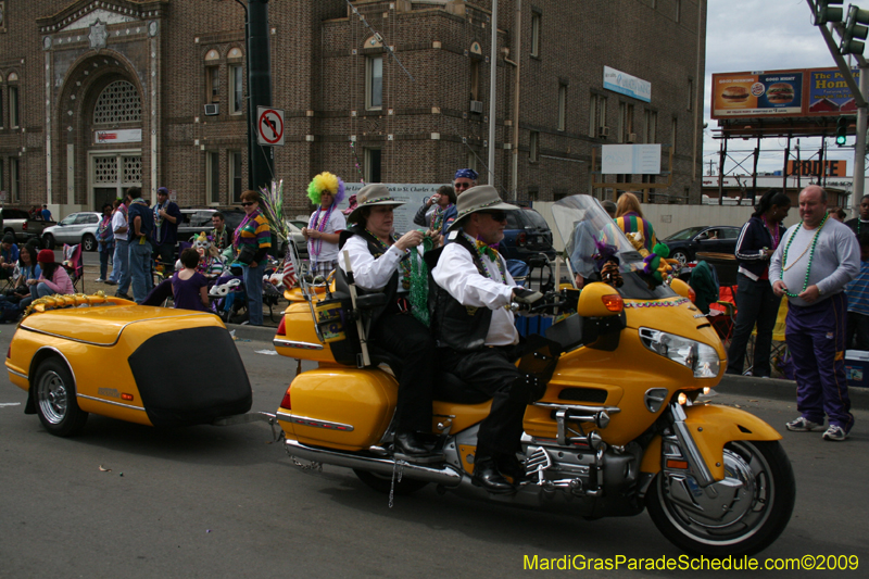 2009-Krewe-of-Tucks-presents-Cone-of-Horror-Tucks-The-Mother-of-all-Parades-Mardi-Gras-New-Orleans-0303