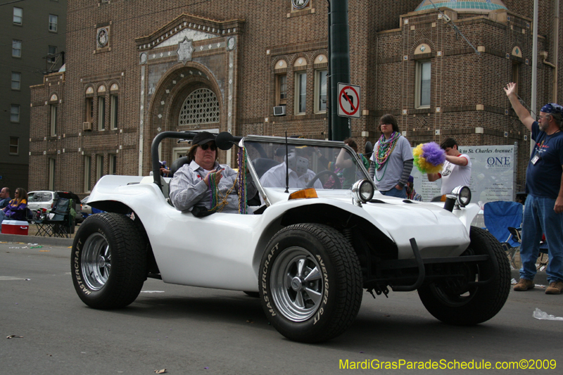 2009-Krewe-of-Tucks-presents-Cone-of-Horror-Tucks-The-Mother-of-all-Parades-Mardi-Gras-New-Orleans-0307