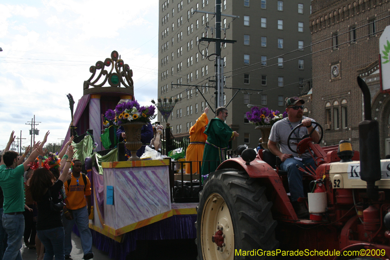 2009-Krewe-of-Tucks-presents-Cone-of-Horror-Tucks-The-Mother-of-all-Parades-Mardi-Gras-New-Orleans-0388