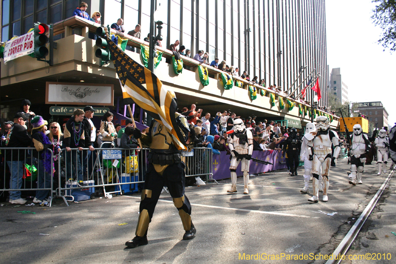 Krewe-of-Tucks-2010-Mardi-Gras-New-Orleans-7688