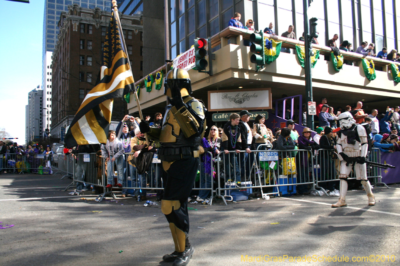 Krewe-of-Tucks-2010-Mardi-Gras-New-Orleans-7689