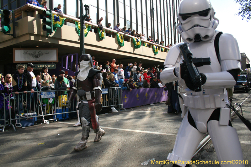 Krewe-of-Tucks-2010-Mardi-Gras-New-Orleans-7693