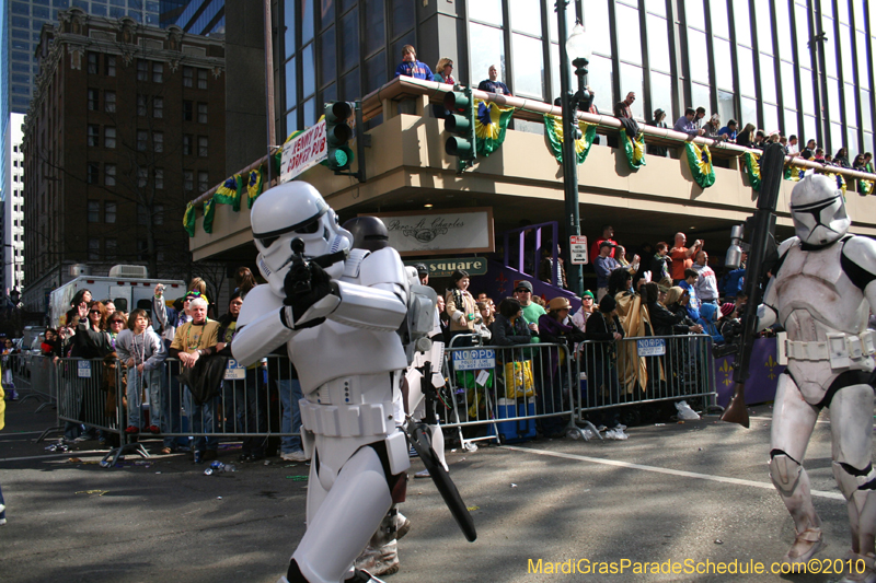Krewe-of-Tucks-2010-Mardi-Gras-New-Orleans-7694