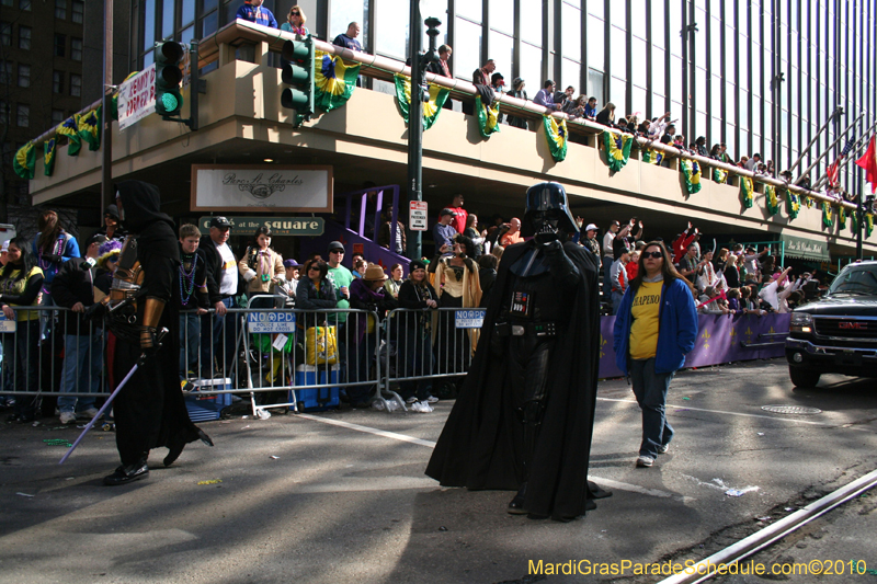 Krewe-of-Tucks-2010-Mardi-Gras-New-Orleans-7698