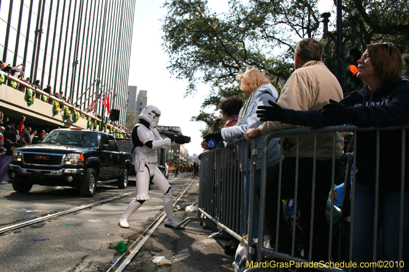 Krewe-of-Tucks-2010-Mardi-Gras-New-Orleans-7701